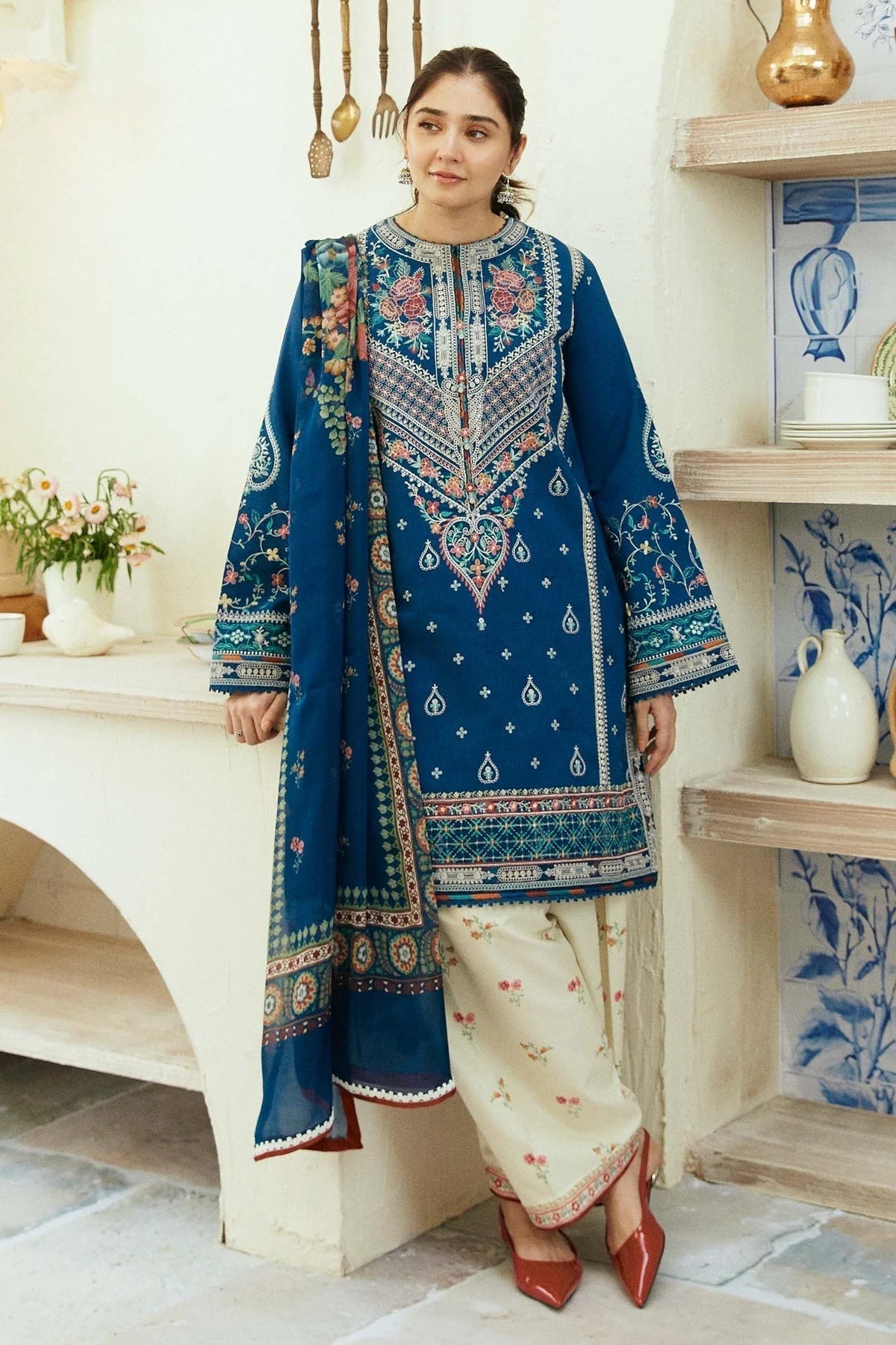 MASHA 3PC LAWN EMBROIDERED SHIRT WITH DIGITAL PRINTED SHAWL