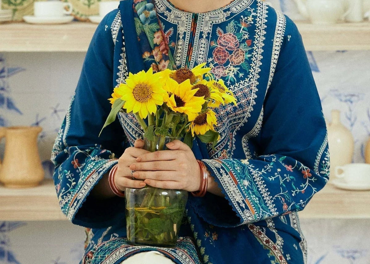 MASHA 3PC LAWN EMBROIDERED SHIRT WITH DIGITAL PRINTED SHAWL